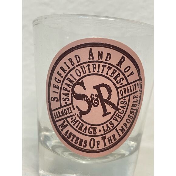 Vintage Siegfried and Roy Shot Glass Mirage Las‎ Vegas 2.5" SARMOTI Rare HTF - Picture 1 of 6